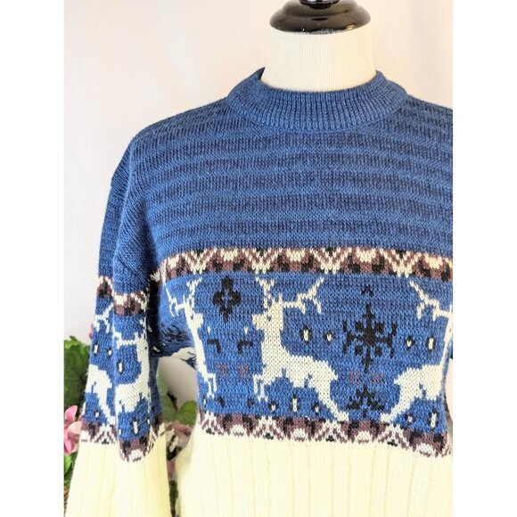 Vintage 1980s Women's Nordic Fair Isle Sweater Blue Ecru Reindeer Warm Winter - Picture 5 of 10